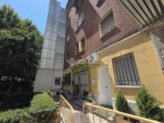 Piso en venta en Latina, Madrid