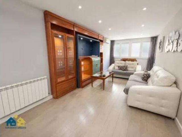Piso en venta en Usera, Madrid