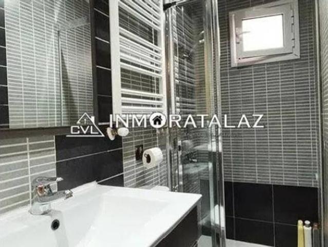 Piso en venta en Moratalaz, Madrid