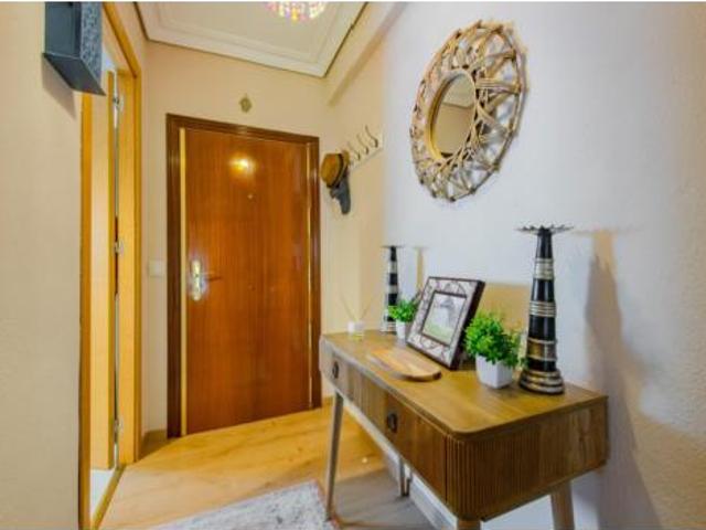 Piso en venta en Moratalaz, Madrid