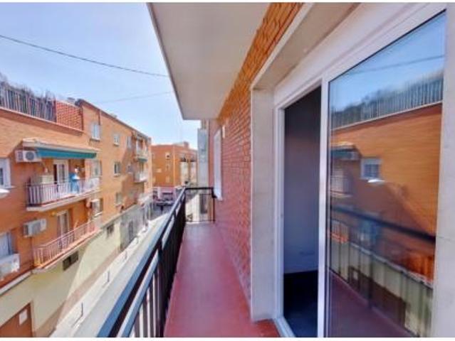 Piso en venta en Usera, Madrid