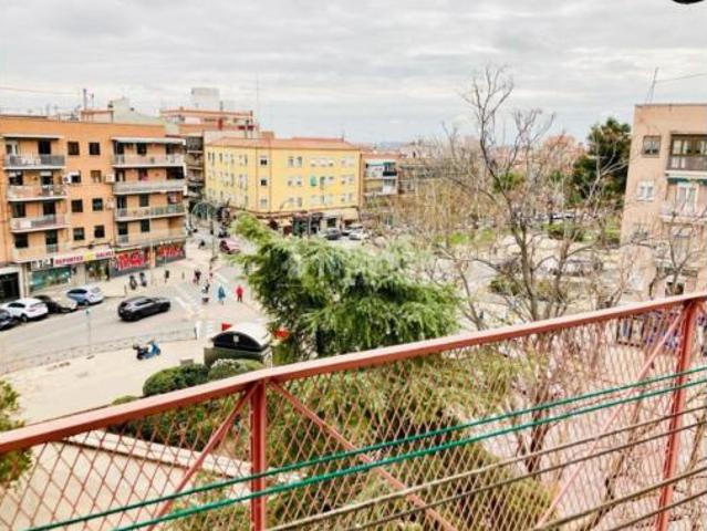 Piso en venta en Usera, Madrid