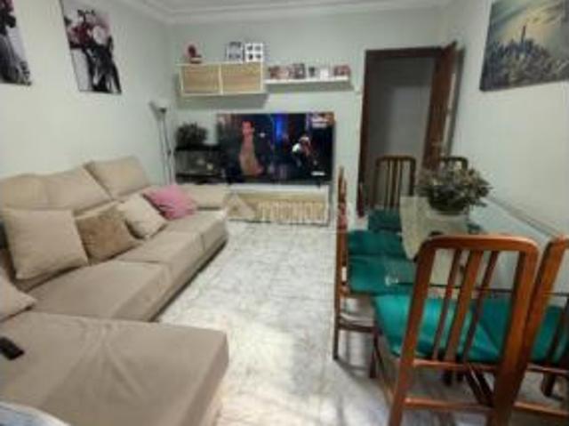 Piso en venta en Usera, Madrid