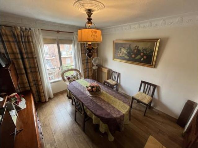 Piso en venta en Usera, Madrid