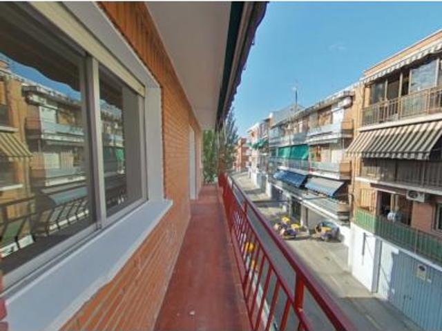 Piso en venta en Usera, Madrid
