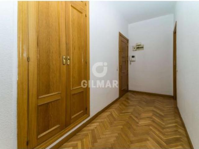 Piso en venta en Ciudad Lineal, Madrid