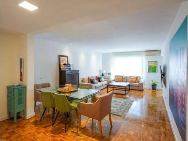 Piso en venta en Medina-sidonia, Madrid