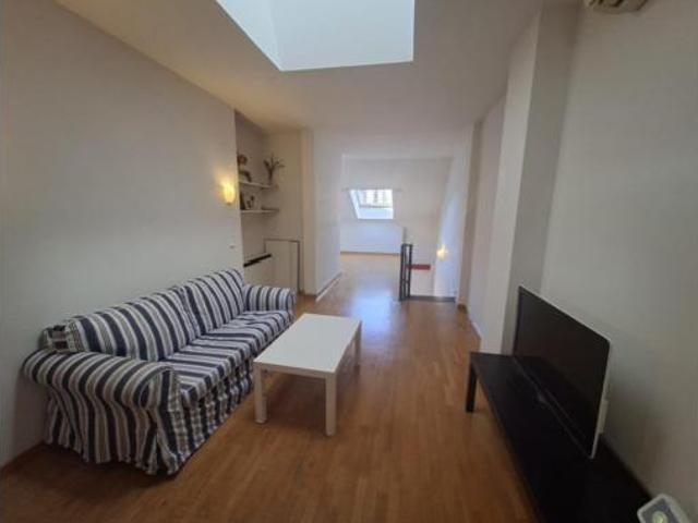 Dúplex en venta en Puente de Vallecas, Madrid