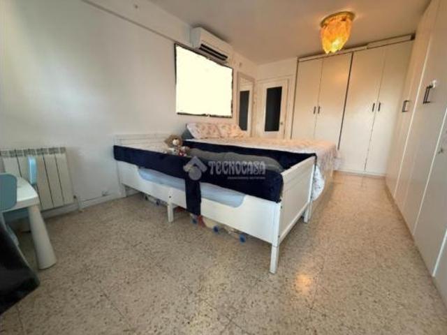 Piso en venta en Usera, Madrid