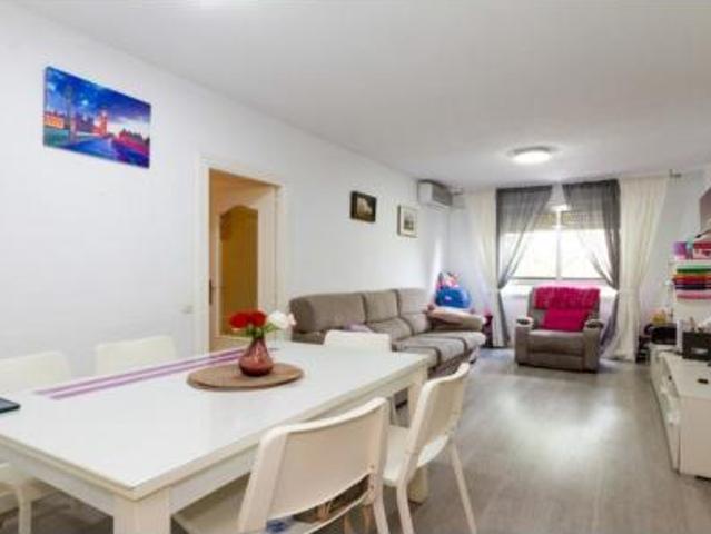 Piso en venta en Usera, Madrid