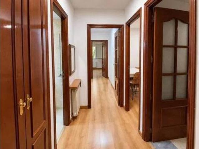 Piso en venta en Orcasitas, Madrid