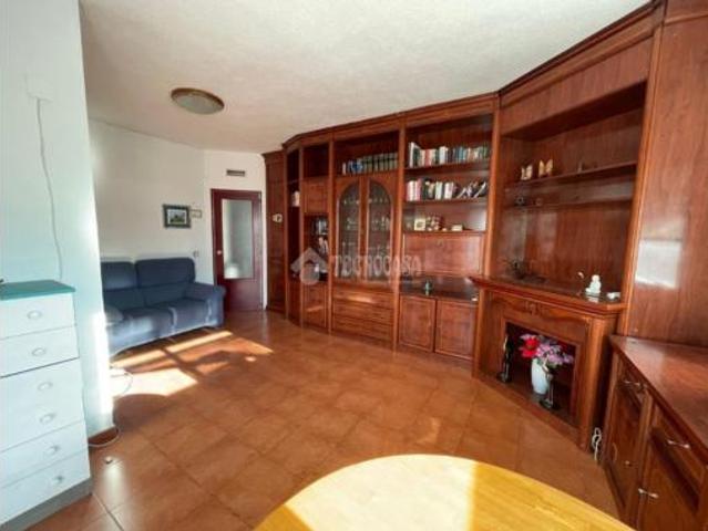 Piso en venta en Usera, Madrid