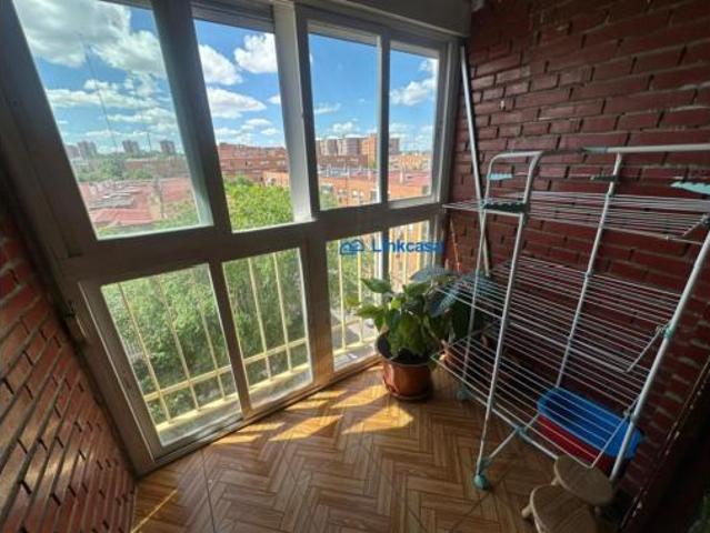 Piso en venta en Usera, Madrid