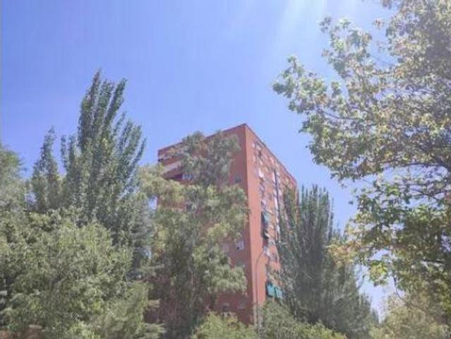 Piso en venta en Moratalaz, Madrid