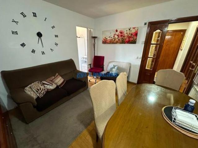 Piso en venta en Usera, Madrid