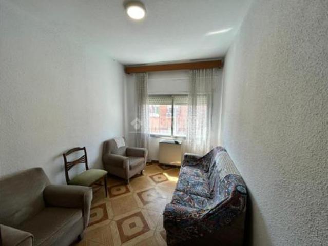Piso en venta en Usera, Madrid