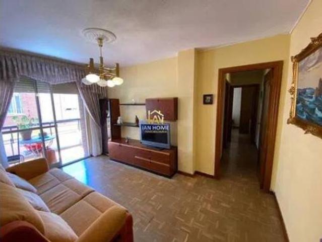 Piso en venta en Usera, Madrid