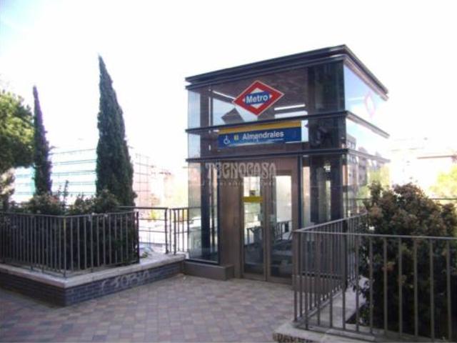 Piso en venta en Usera, Madrid