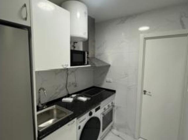 Piso en venta en Usera, Madrid