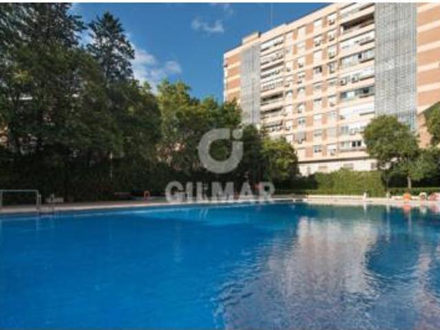 Piso en venta en Chamartín, Madrid