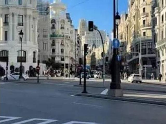 Piso en venta en Pueblo Nuevo, Madrid