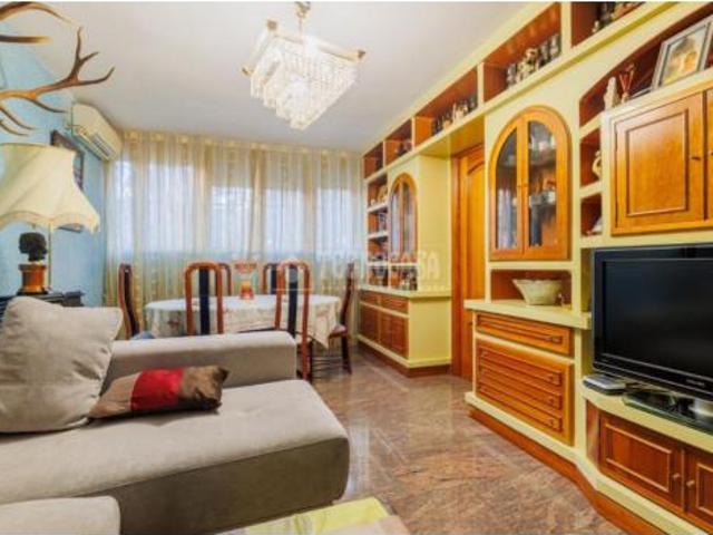 Piso en venta en Madrid, Pueblo Nuevo