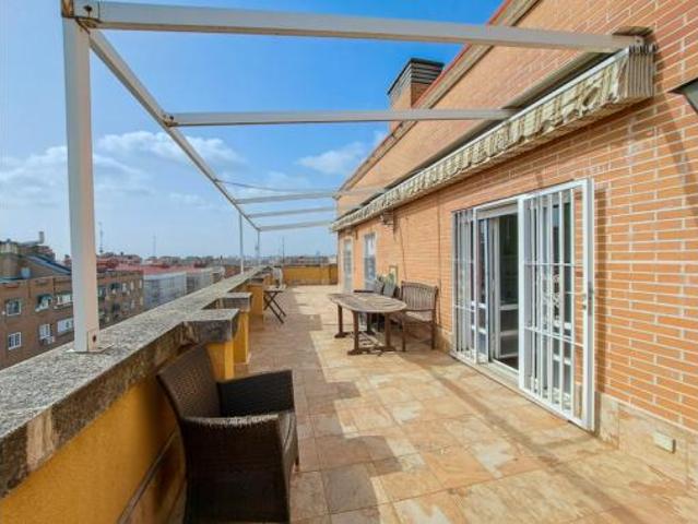 Piso en venta en Ciudad Lineal, Madrid