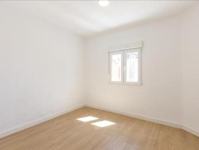 Piso en venta en Ciudad Lineal, Madrid
