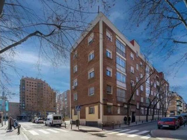 Piso en venta en Ciudad Lineal, Madrid