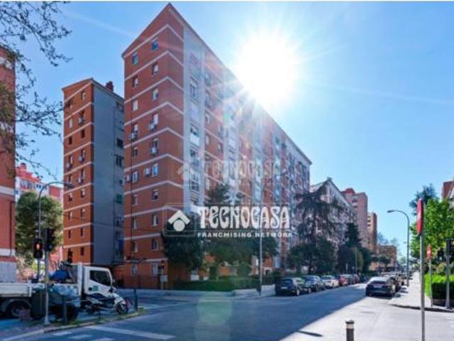 Piso en venta en Ciudad Lineal, Madrid