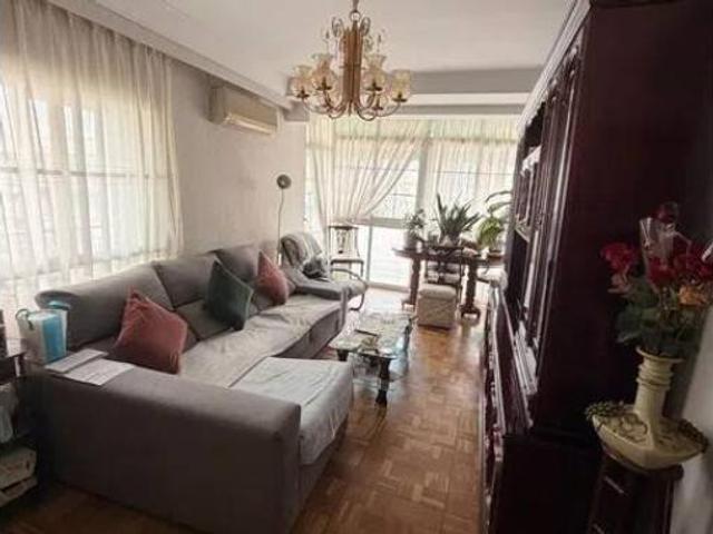 Piso en venta en Ciudad Lineal, Madrid