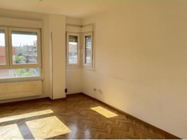 Piso en venta en San Blas - Canillejas, Madrid