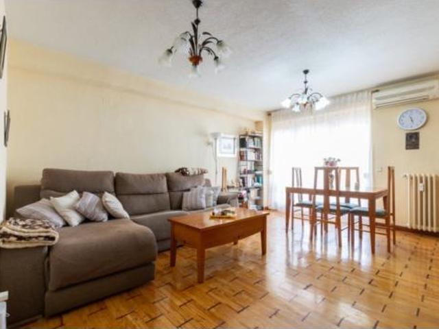 Piso en venta en San Blas - Canillejas, Madrid
