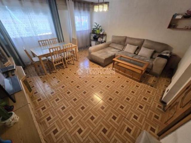 Piso en venta en Usera, Madrid