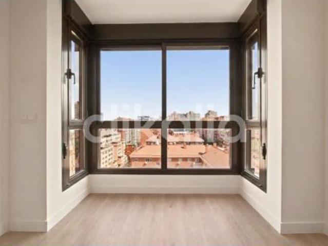 Piso en venta en Ciudad Lineal, Madrid