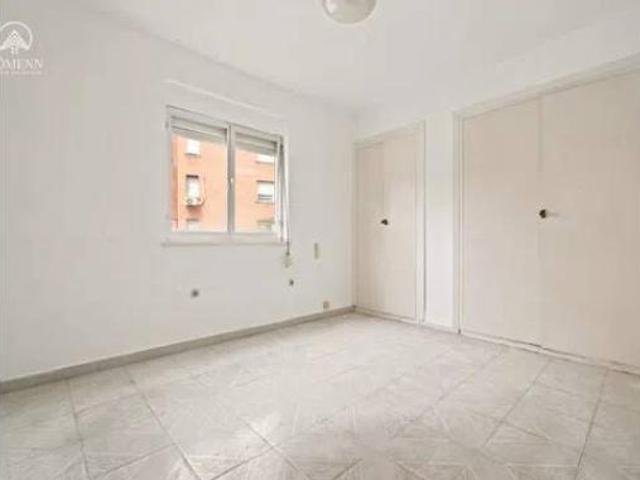 Piso en venta en Ciudad Lineal, Madrid