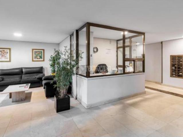 Piso en venta en San Pascual, Madrid