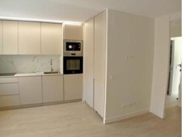 Piso en venta en Tetuán, Madrid