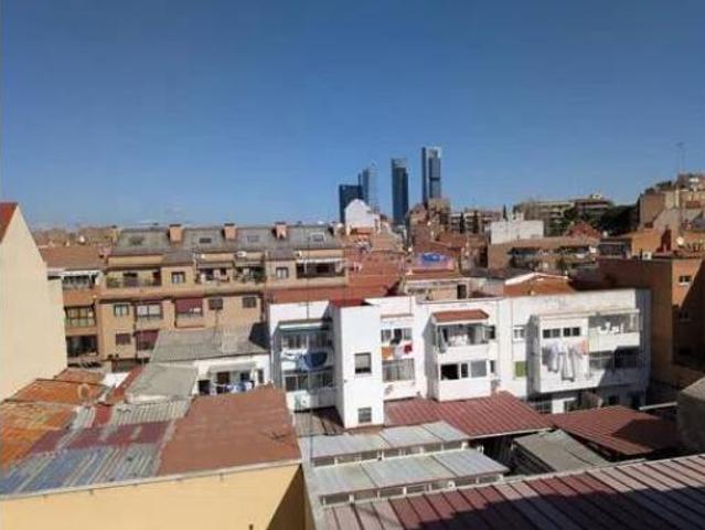 Piso en venta en Tetuán, Madrid