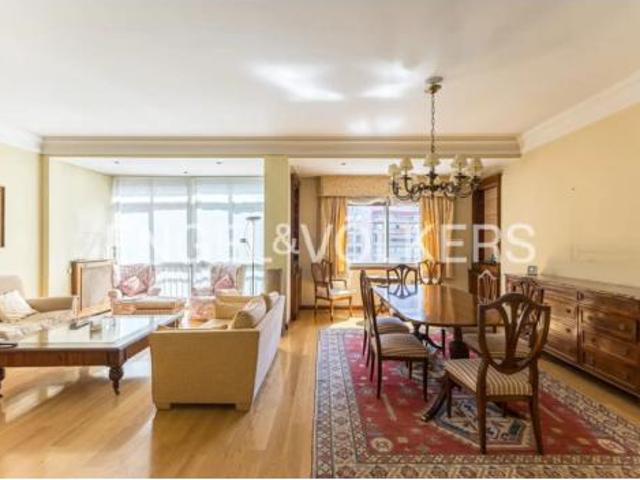Piso en venta en Chamberí, Madrid