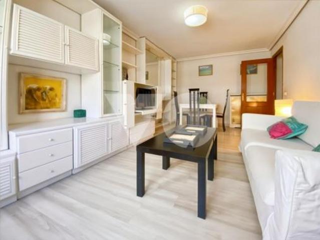 Piso en venta en Ciudad Lineal, Madrid