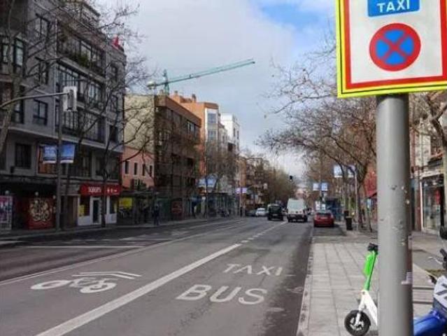 Piso en venta en Ciudad Lineal, Madrid