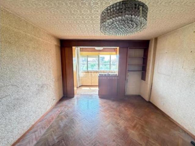 Piso en venta en Moratalaz, Madrid