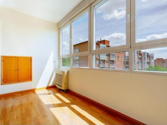 Piso en venta en Moratalaz, Madrid