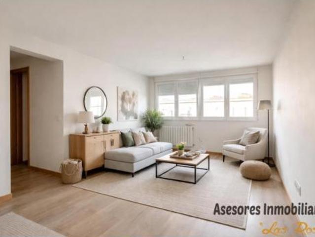 Piso en venta en Moratalaz, Madrid