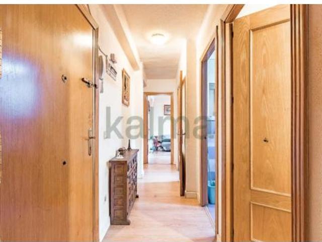Piso en venta en Usera, Madrid