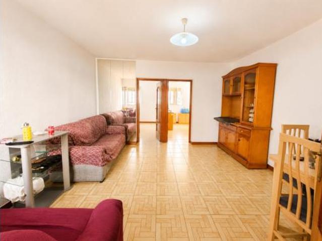 Piso en venta en Usera, Madrid