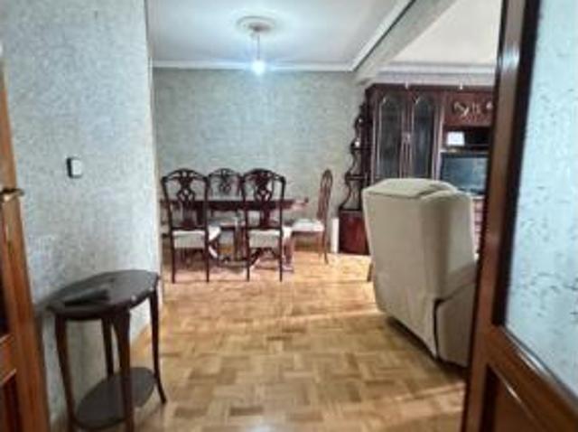 Piso en venta en Usera, Madrid