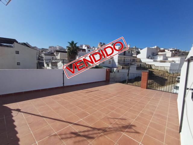 Piso en venta en Alozaina, Urbanización 