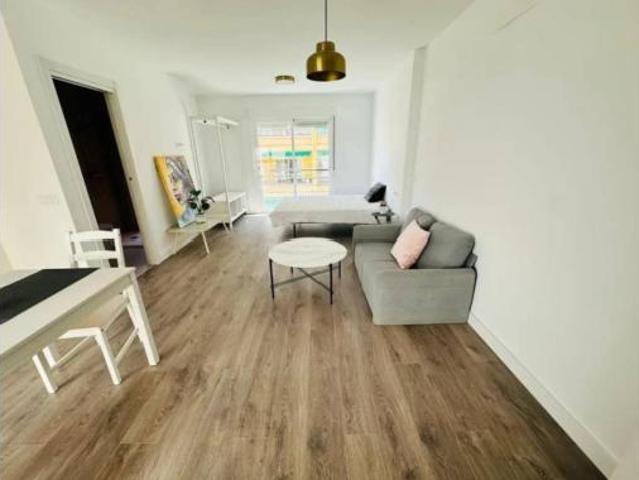 Piso en venta en Bailén-Miraflores, Málaga-Costa del Sol